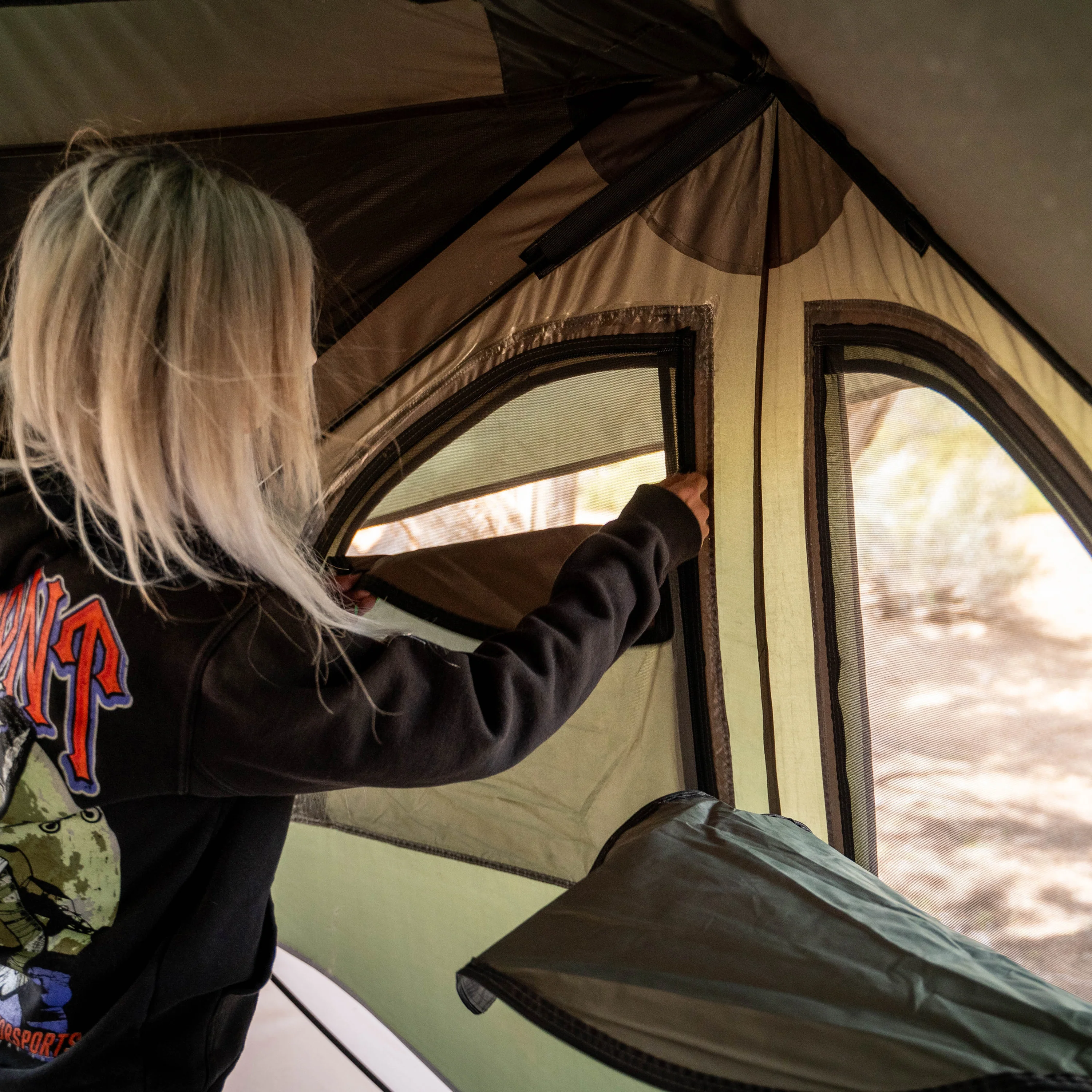 T4 Hub Tent - Alpine Green - Image 9